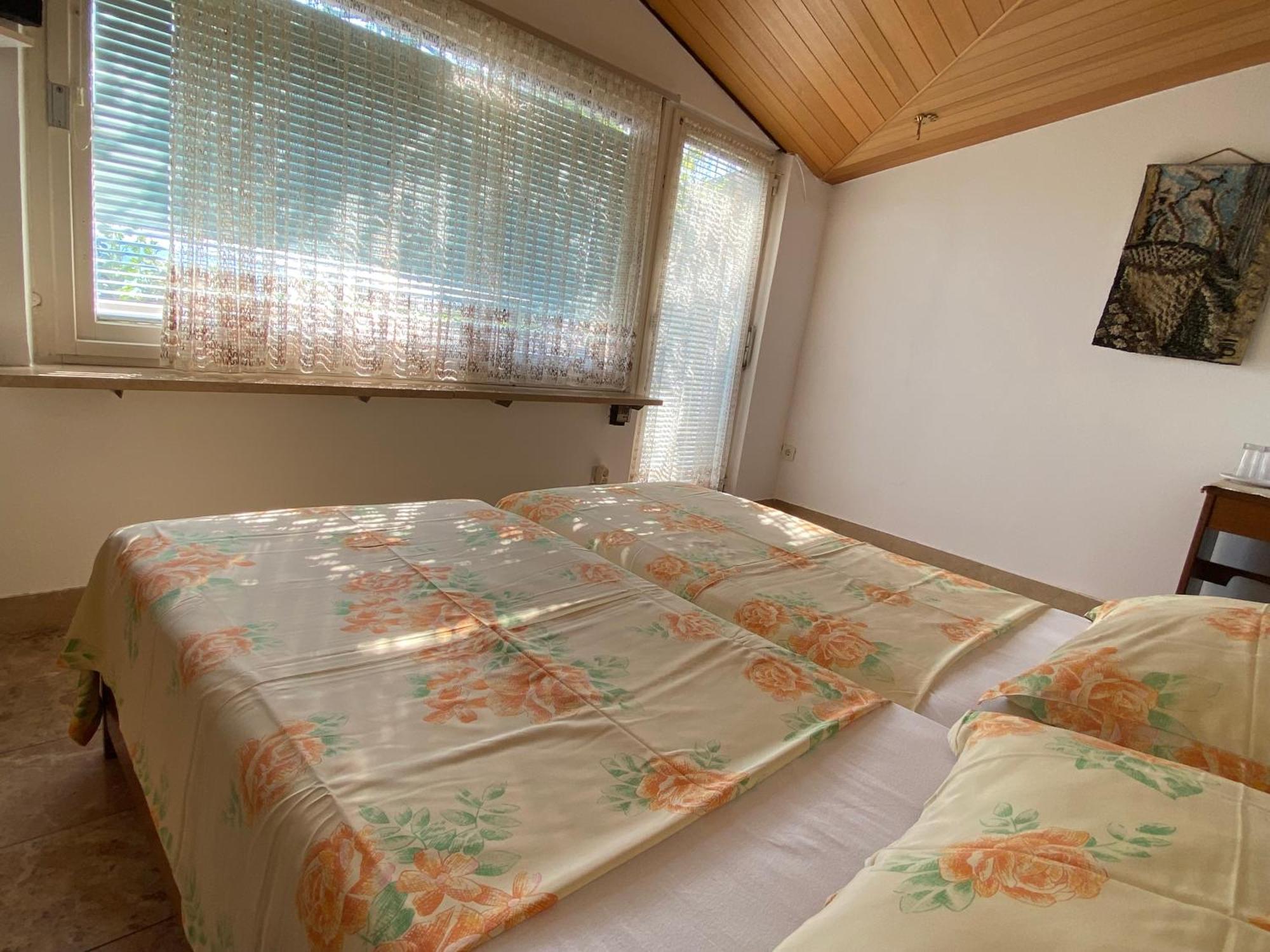 Rib Bed & Breakfast Brela